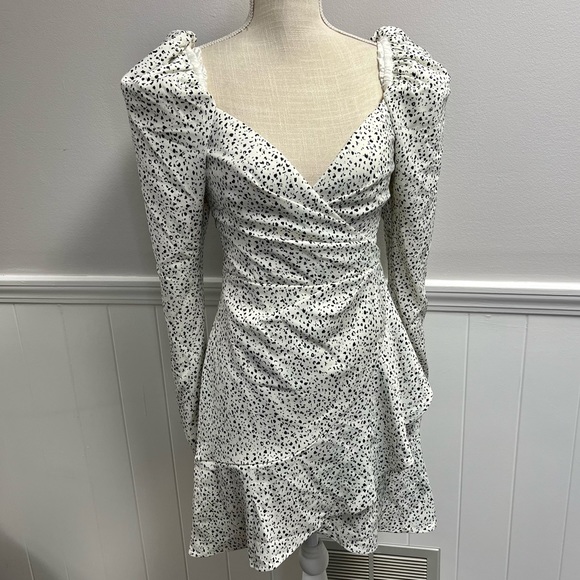 Misha Lourdetta Long Puff Sleeve Mini Dress Spot Print Snow Leopard White 4 - Picture 3 of 13